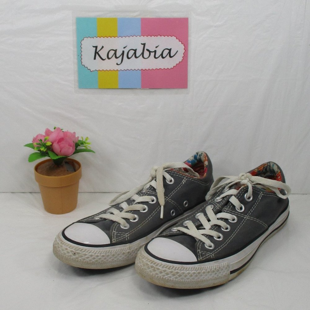 Converse All Stars Sneakers Size 7
